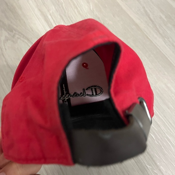 Champion hat - Picture 3 of 3